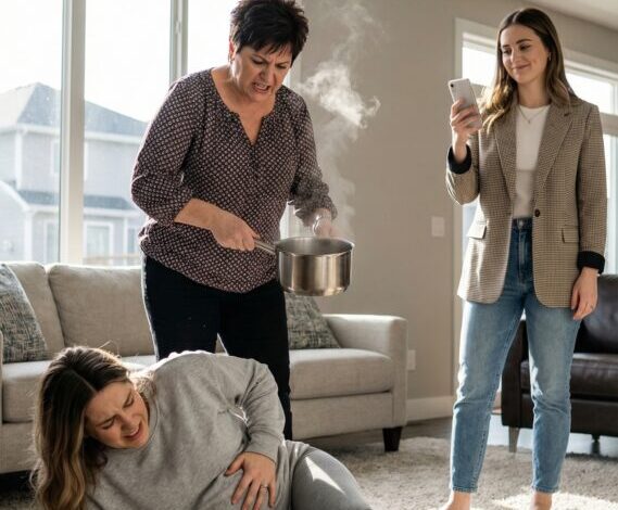 «Jeg var seks måneder gravid da svigermoren min løftet potten og sa: ‘Dette vil lære deg å stjele sønnen min.’ Suppen kokte. Jeg skrek: ‘Vær så snill—babyen min!’ og hun lo. Det hun ikke visste, var at mannen min fortsatt var på telefonen… Lyttet til hvert ord. Den samtalen reddet ikke bare livet mitt—den ødela deres. Og dette er bare begynnelsen.”